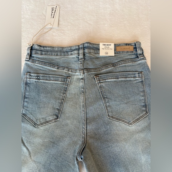 NWT - Blank NYC Hoyt High-Rise Mini Flare - size 28 - Picture 10 of 16